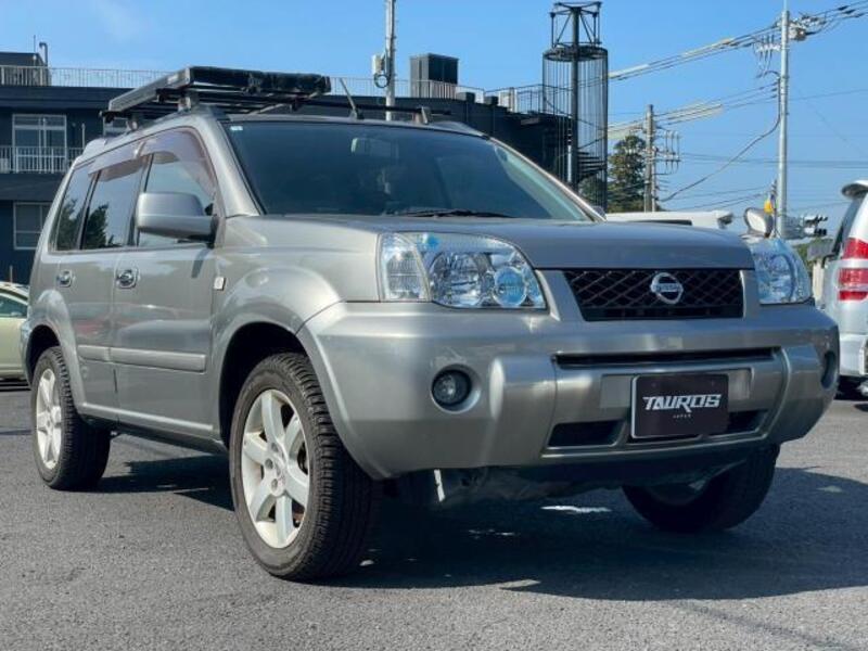X-TRAIL