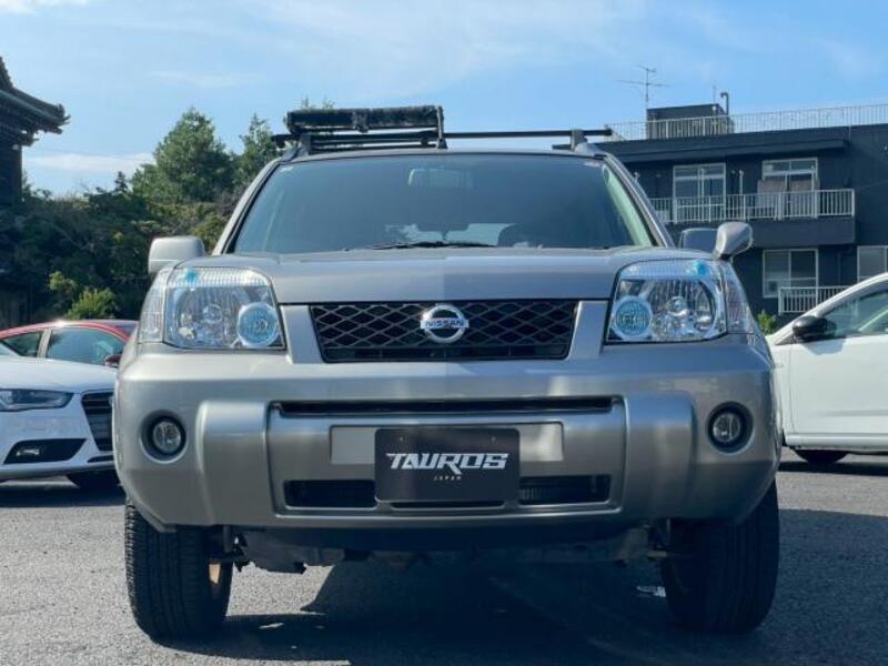 X-TRAIL