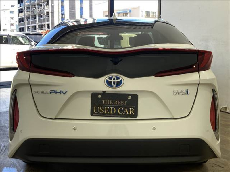 PRIUS PHV