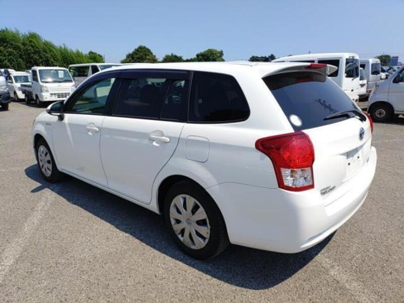 COROLLA FIELDER