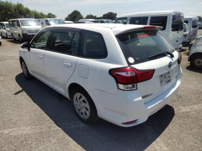 COROLLA FIELDER
