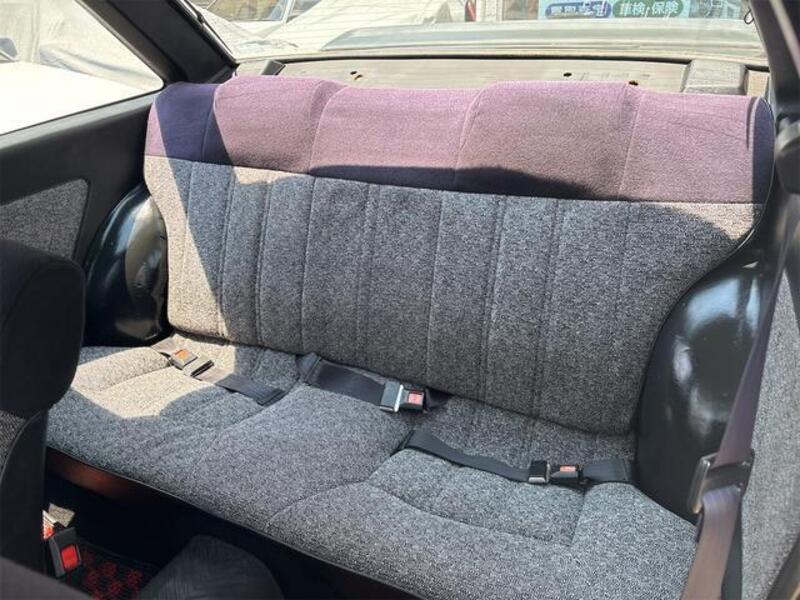 COROLLA LEVIN