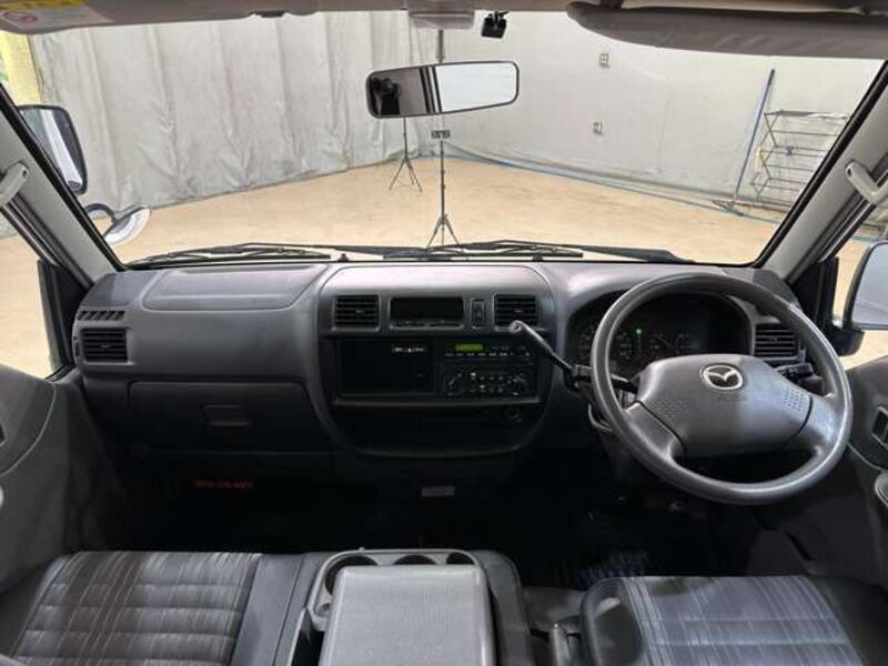 BONGO VAN