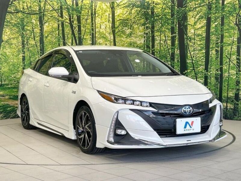 PRIUS PHV