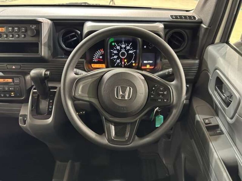 N-VAN