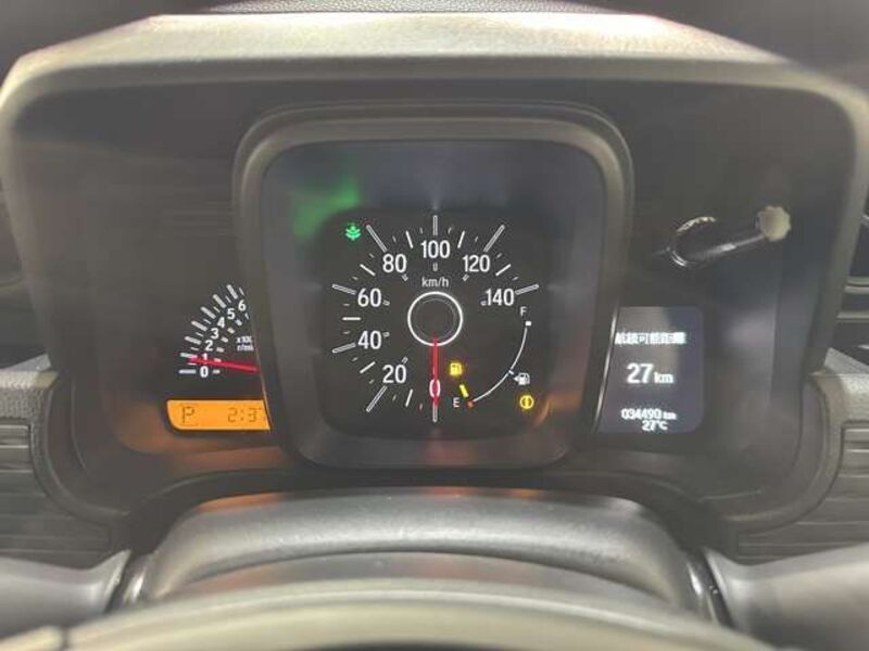 N-VAN
