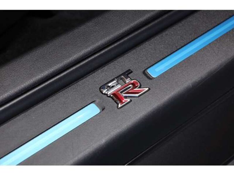 GT-R