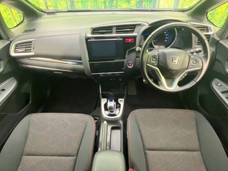 FIT HYBRID