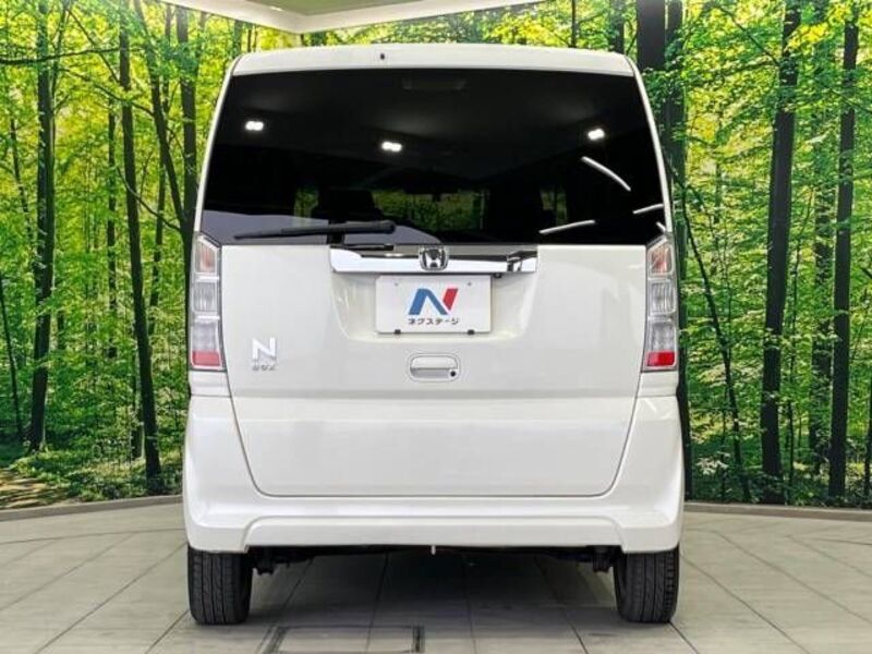 N BOX