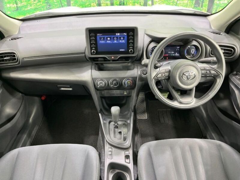 YARIS CROSS