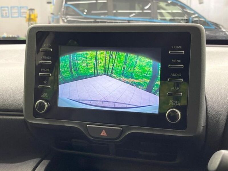 YARIS CROSS