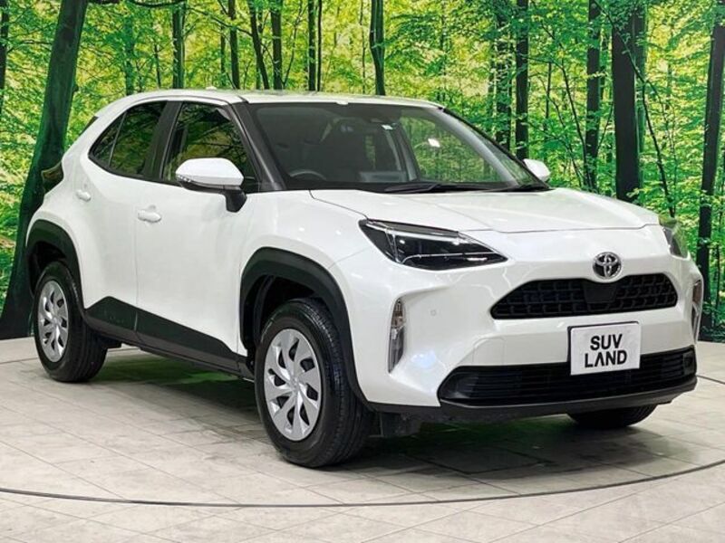 YARIS CROSS