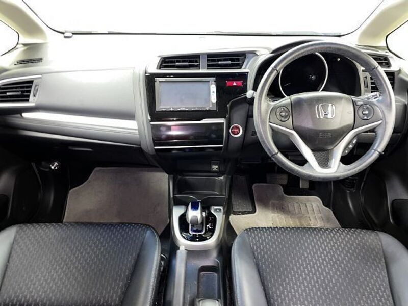 FIT HYBRID