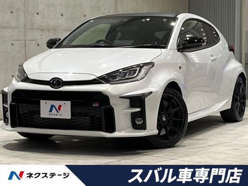 GR YARIS-0