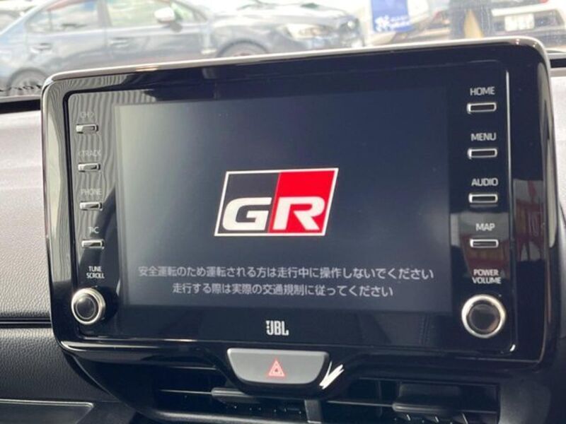 GR YARIS