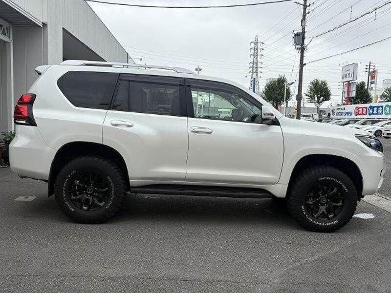LAND CRUISER PRADO