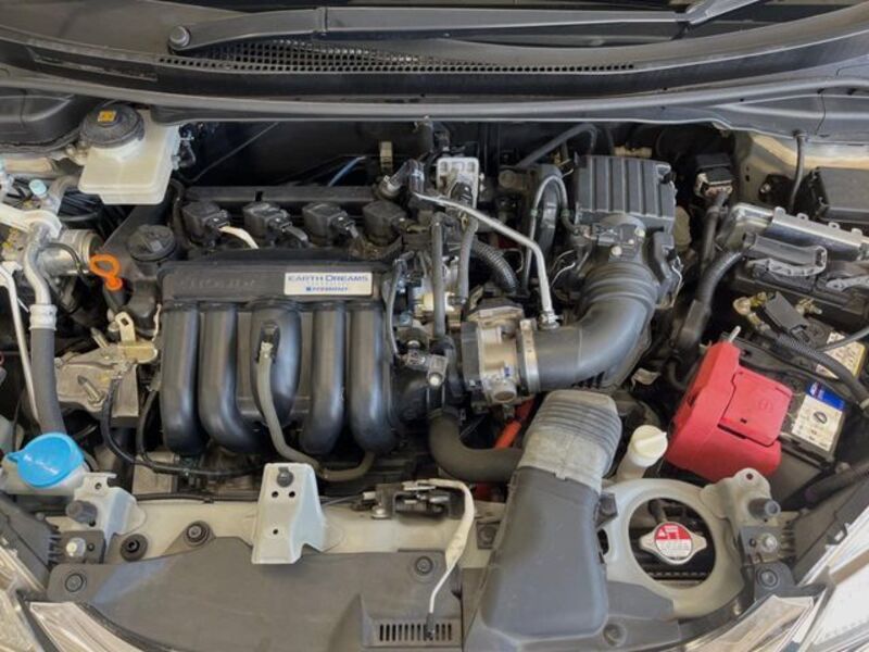 FIT HYBRID