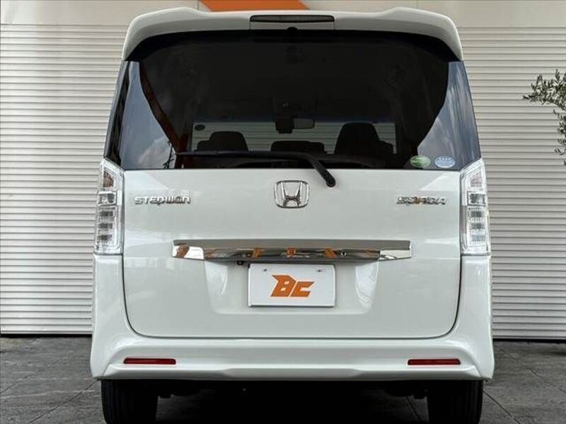 STEPWAGON SPADA