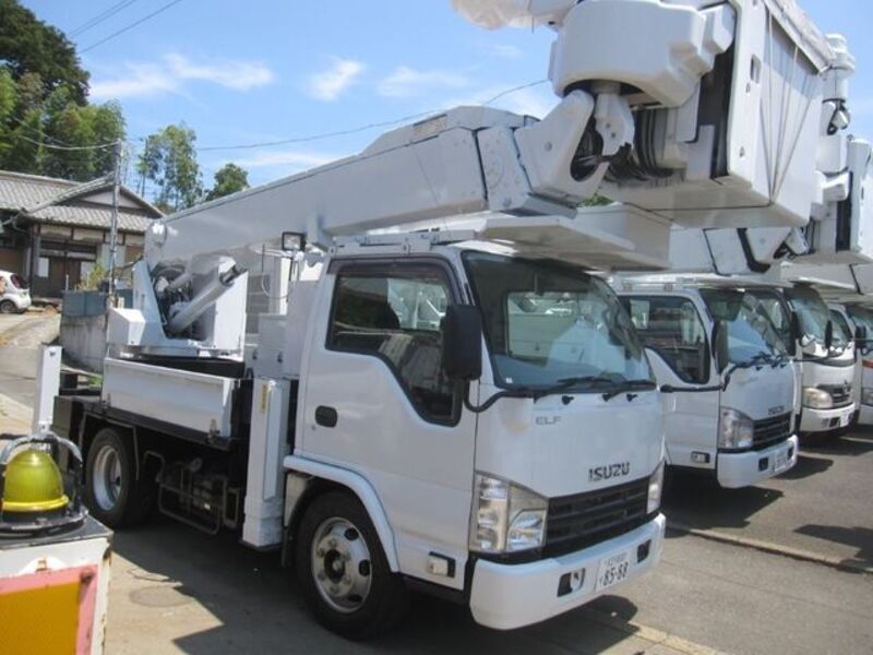 ISUZU ELF