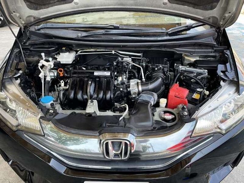 FIT HYBRID