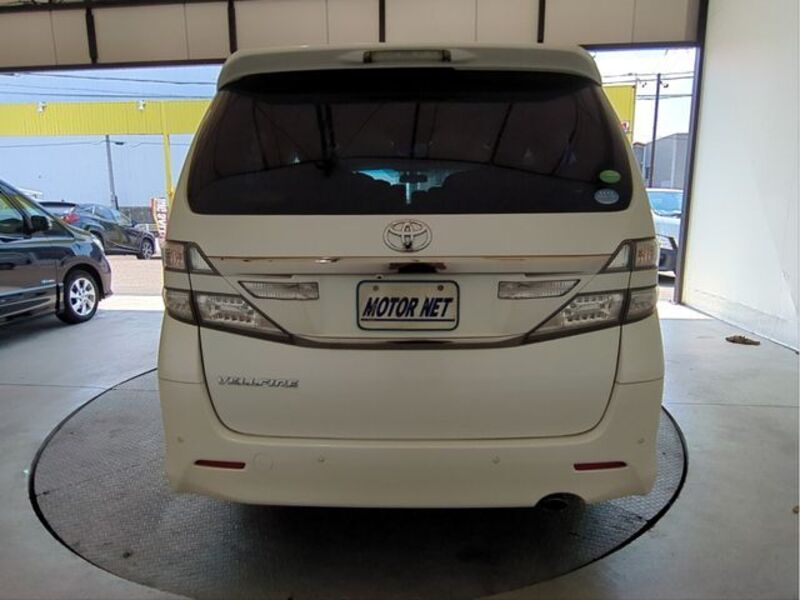 VELLFIRE
