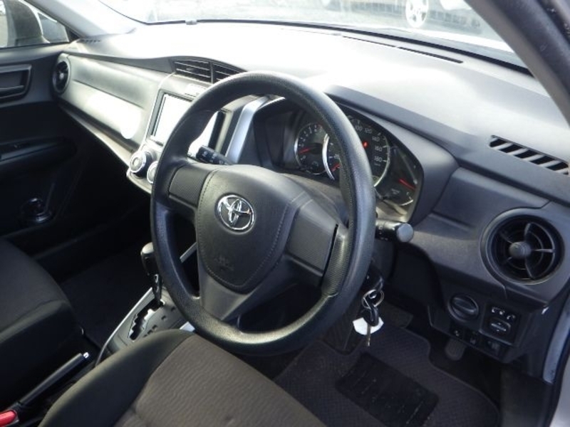 COROLLA FIELDER