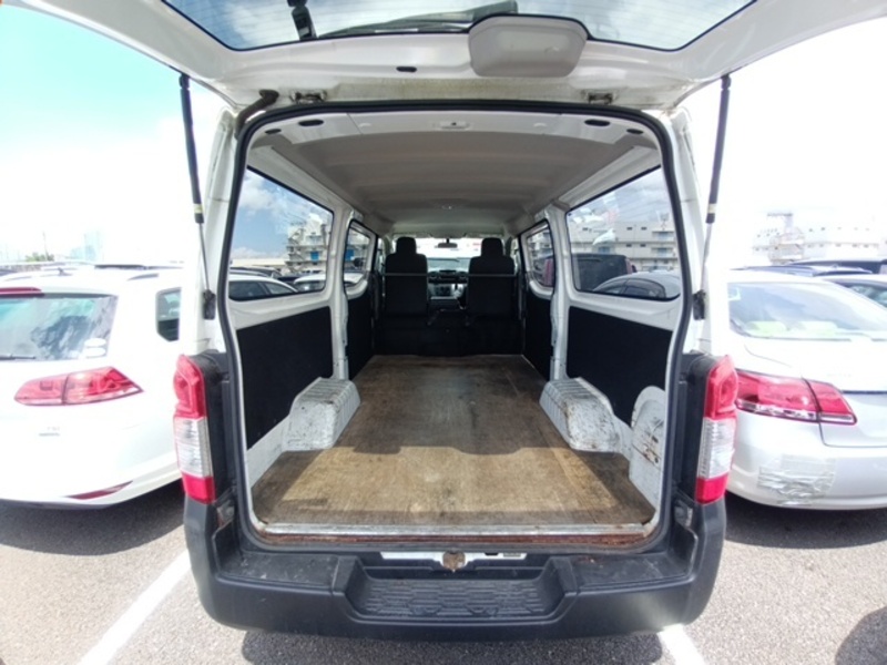 NV350 CARAVAN