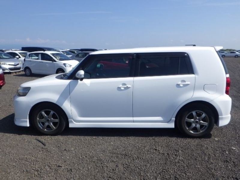 COROLLA RUMION
