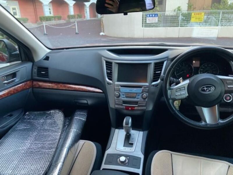 LEGACY OUTBACK