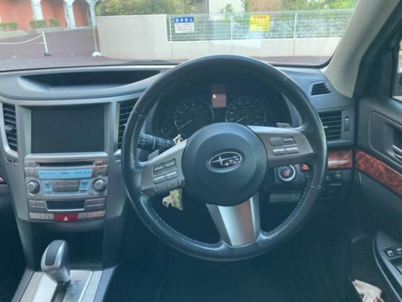 LEGACY OUTBACK