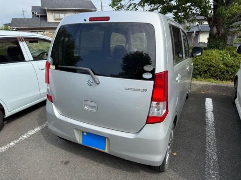 WAGON R