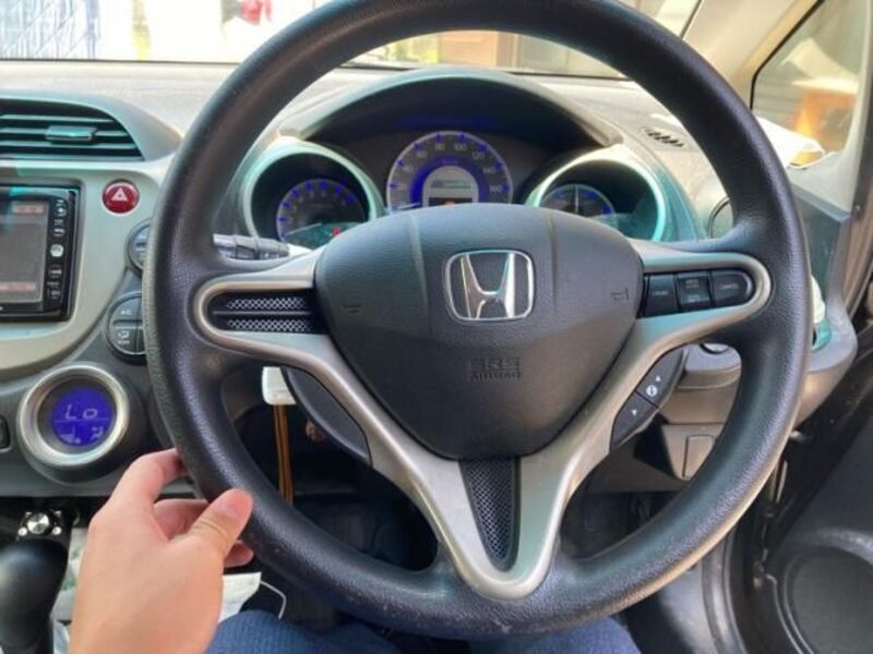 FIT HYBRID