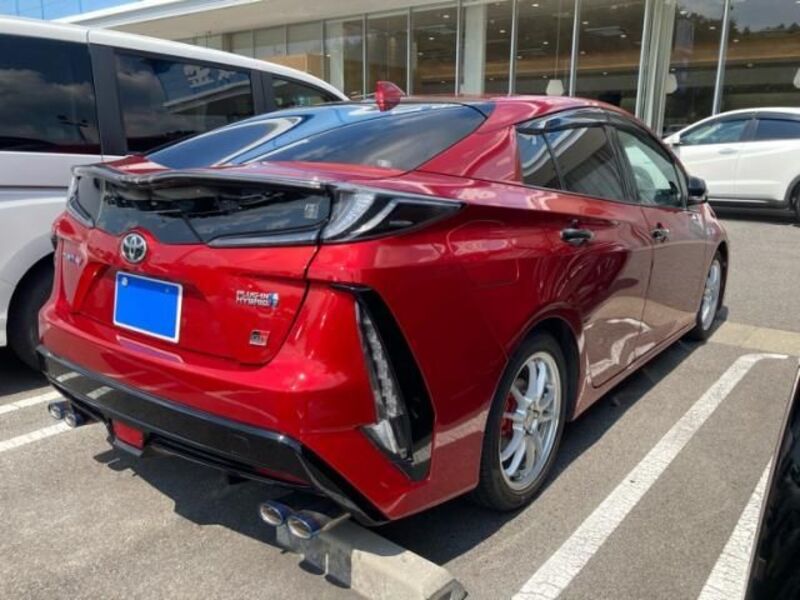 PRIUS PHV