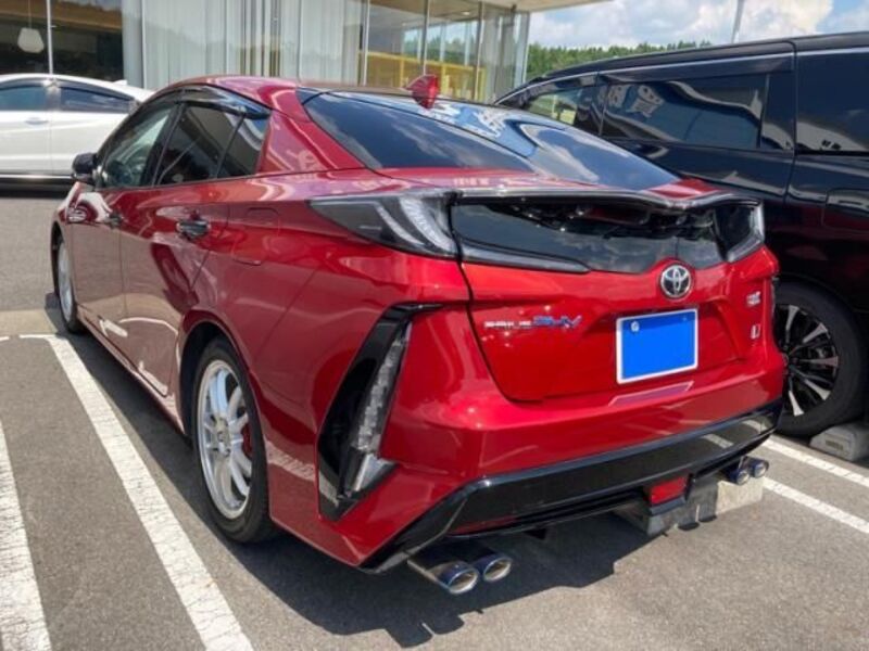 PRIUS PHV