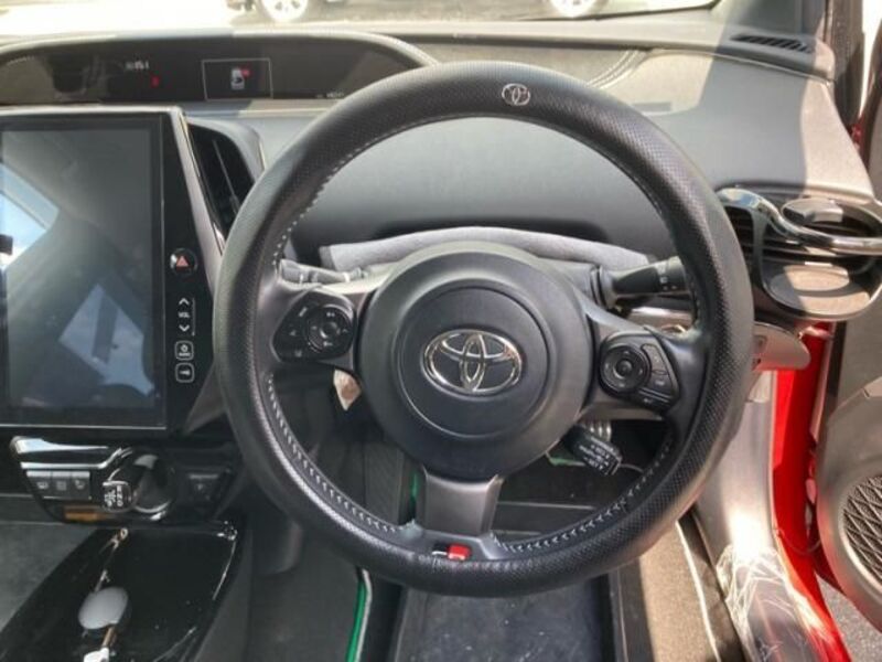 PRIUS PHV