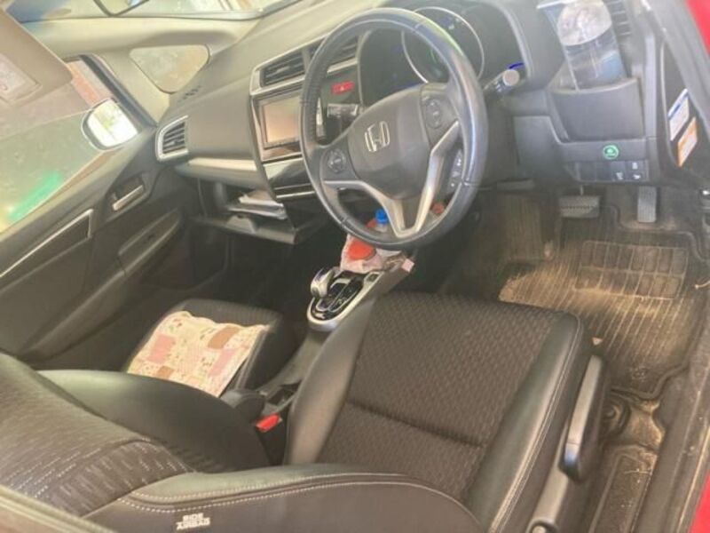 FIT HYBRID