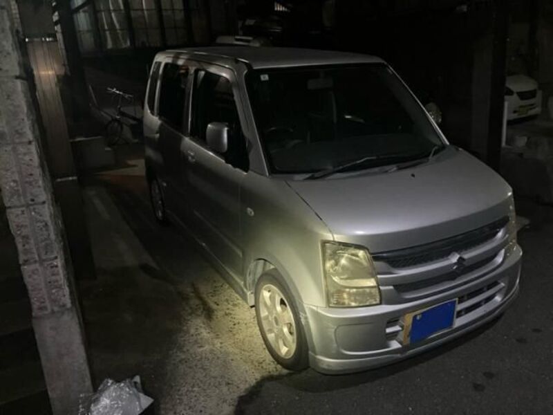 WAGON R
