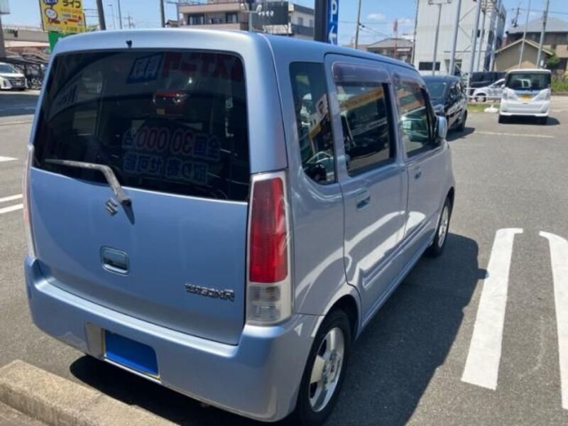 WAGON R