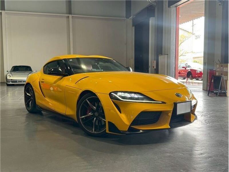 TOYOTA SUPRA