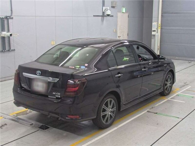 COROLLA AXIO