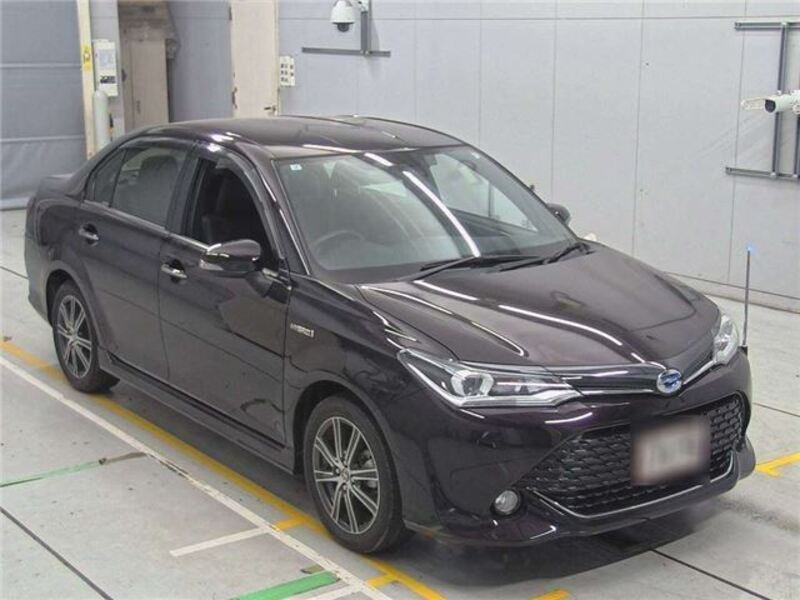 COROLLA AXIO