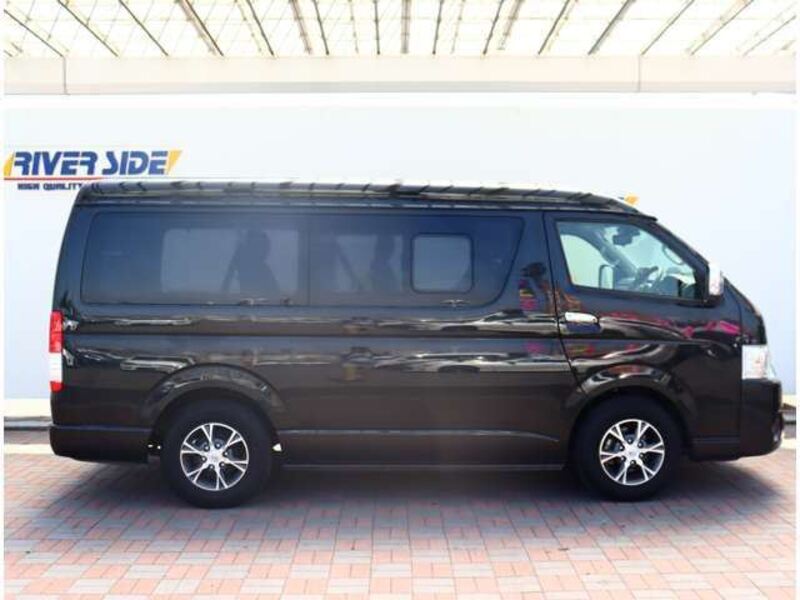 HIACE