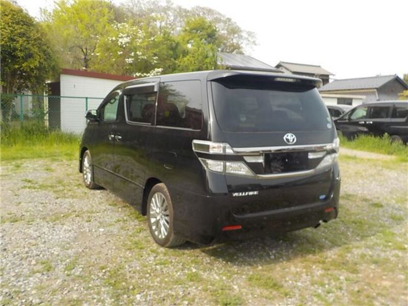 VELLFIRE