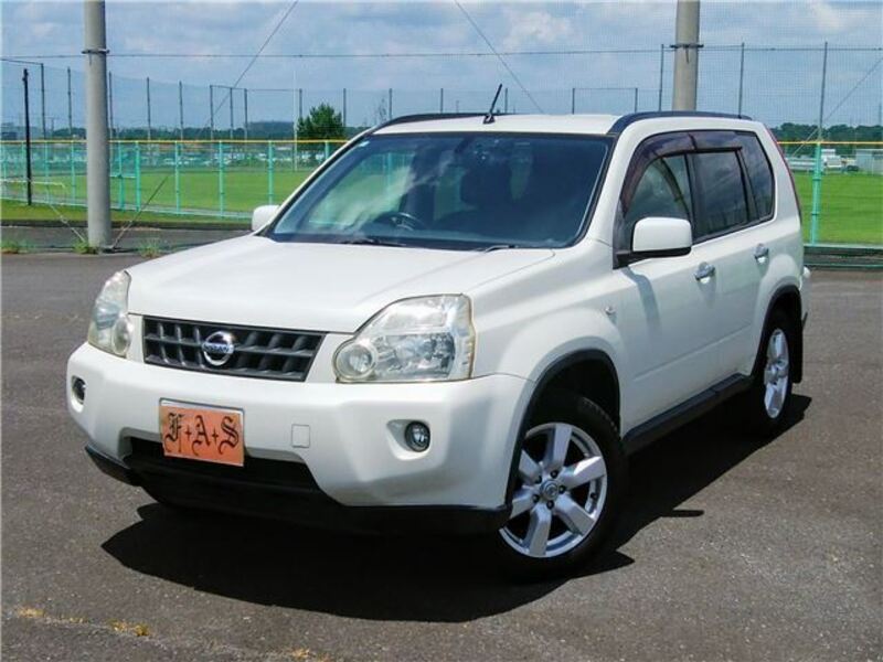 X-TRAIL