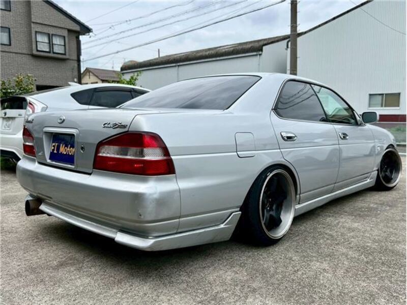 LAUREL