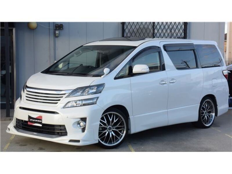 TOYOTA VELLFIRE