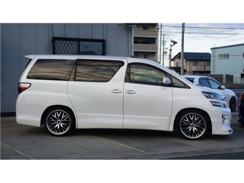 VELLFIRE