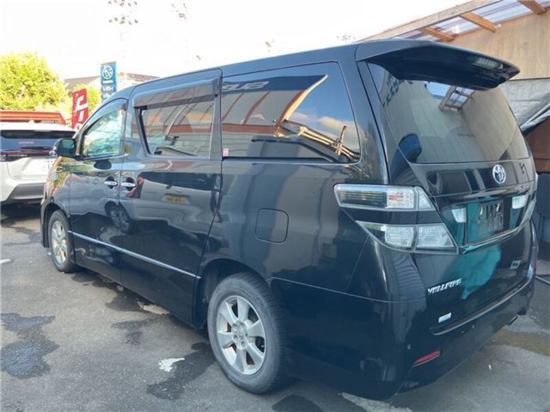 VELLFIRE