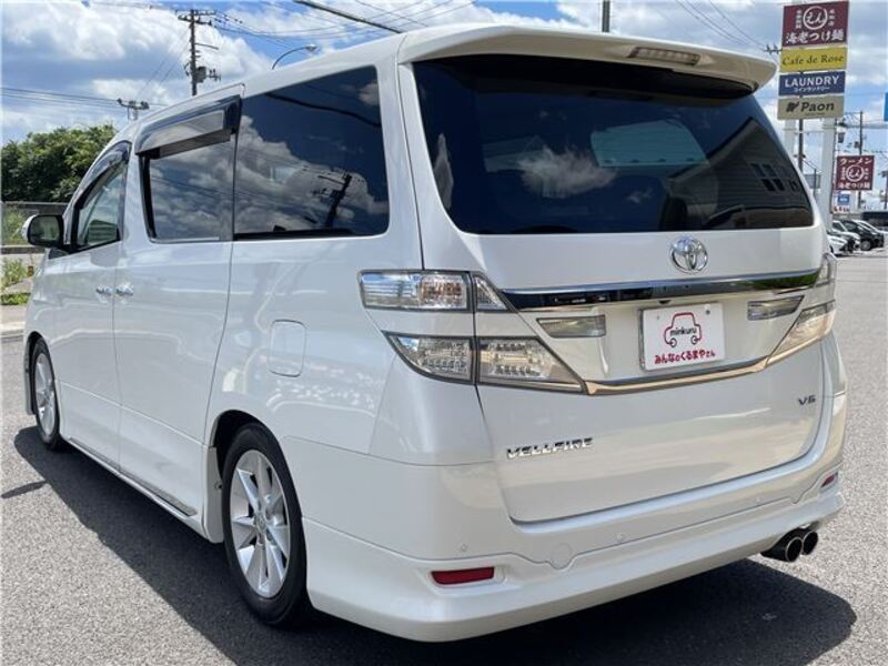 VELLFIRE