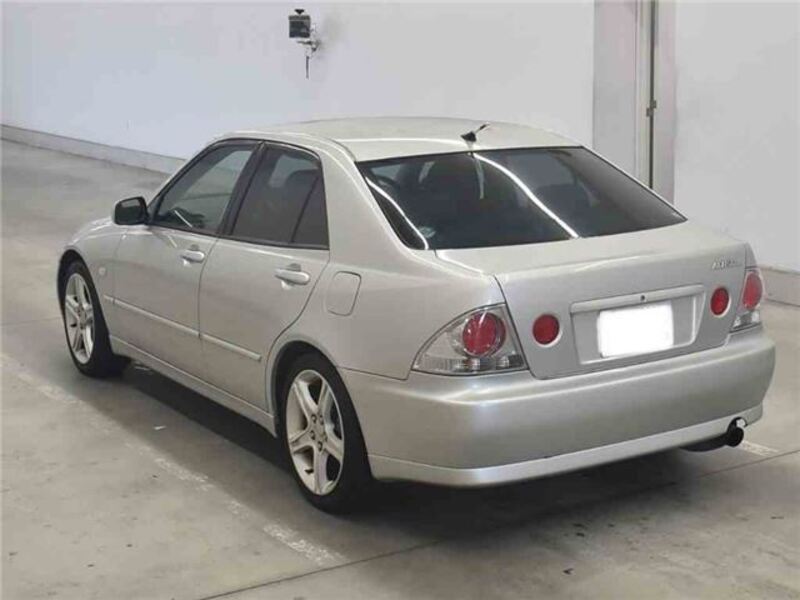 ALTEZZA